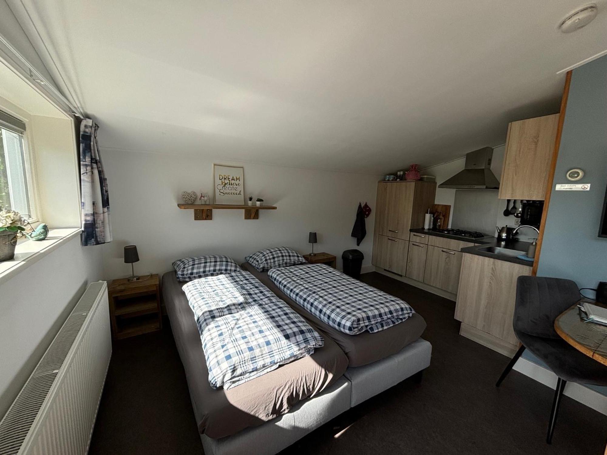 Bed & Breakfast De Lindevallei Oldeberkoop Luaran gambar